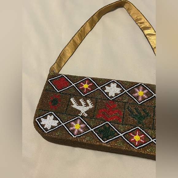 Unique Handcrafted Golden Beaded Purse - Picture 5 of 13